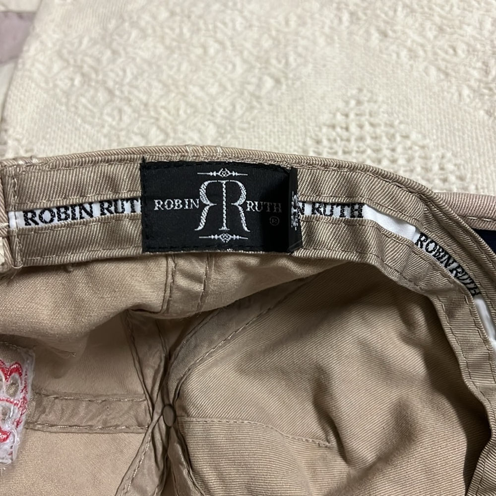 Robin Ruth DC ball cap - Picture 4 of 5